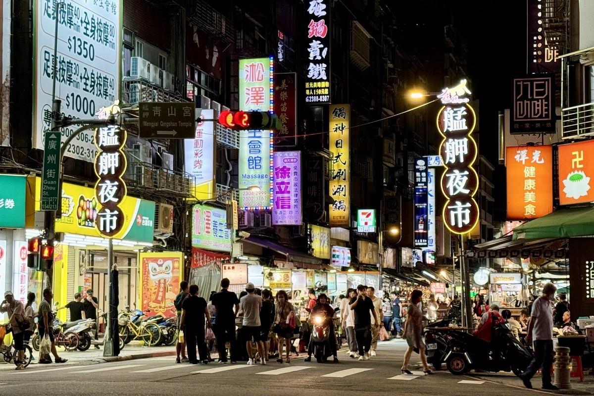 Baohua Road Night Market-guangzhou